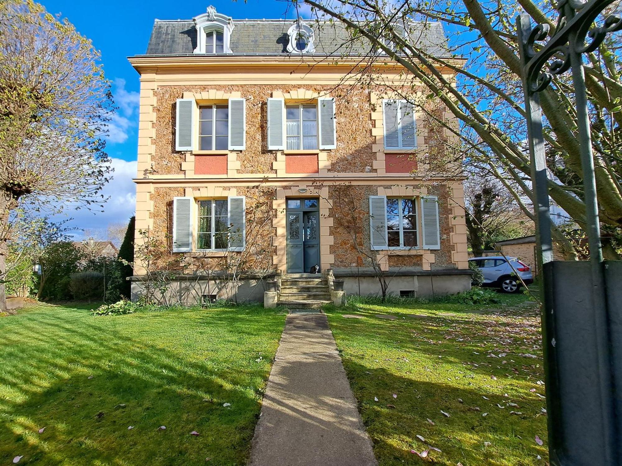 Les Chambres De Lucie-B&B - Petit Dej Inclus - Parking Prive - Proche Gare Версаль Екстер'єр фото